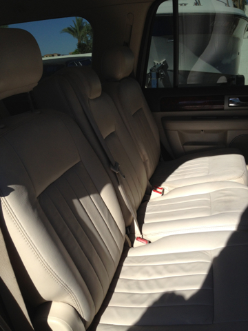 2004 Lincoln Navigator Sport W/navigation