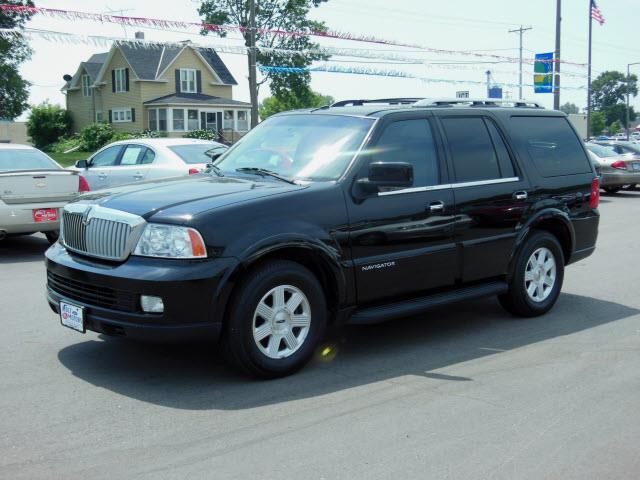 2005 Lincoln Navigator Coupe