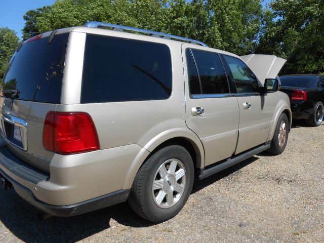 2005 Lincoln Navigator Wagon LX