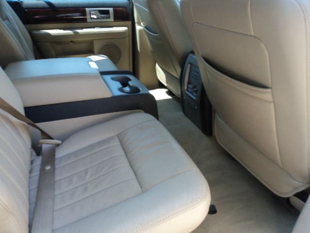 2005 Lincoln Navigator 1500 HD LT