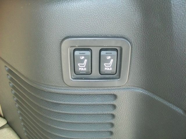 2005 Lincoln Navigator 2dr Coupe Convertible