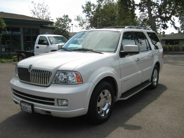 2005 Lincoln Navigator Sport W/navigation
