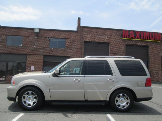 2005 Lincoln Navigator 4DR LS AWD
