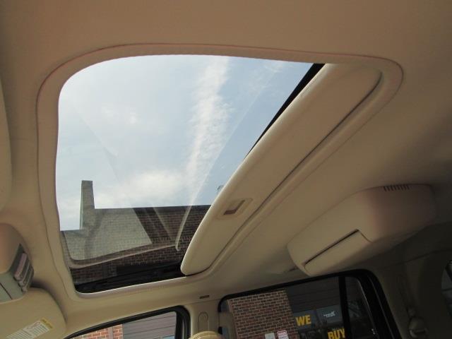 2005 Lincoln Navigator 4DR LS AWD