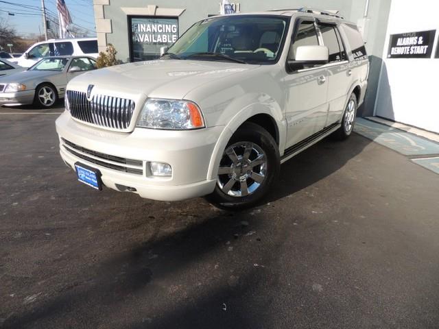 2006 Lincoln Navigator Coupe