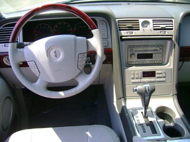 2006 Lincoln Navigator Sport W/navigation
