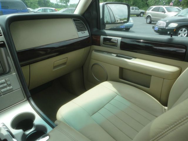 2006 Lincoln Navigator Unknown