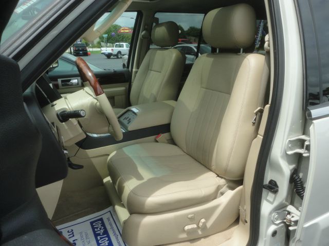 2006 Lincoln Navigator Unknown