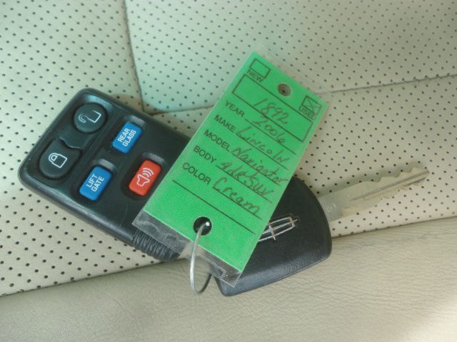 2006 Lincoln Navigator Unknown