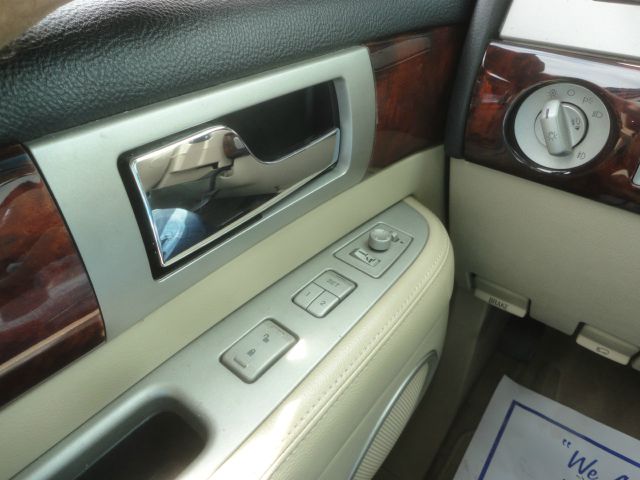 2006 Lincoln Navigator Unknown