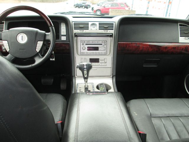 2006 Lincoln Navigator GLS PZEV