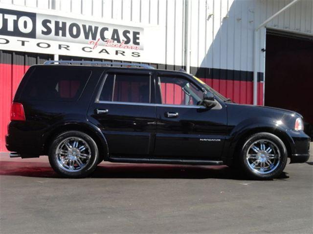 2006 Lincoln Navigator 4WD Crew Cab LE