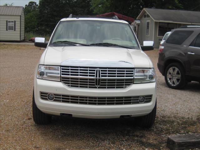 2007 Lincoln Navigator 2WD 4dr V6 SE SUV