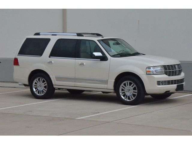 2007 Lincoln Navigator Ram 3500 Diesel 2-WD