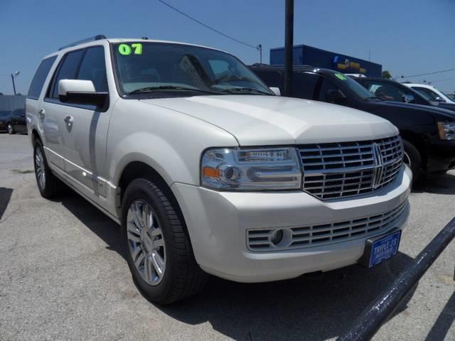 2007 Lincoln Navigator Coupe