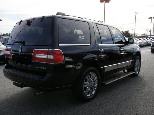 2008 Lincoln Navigator Unknown