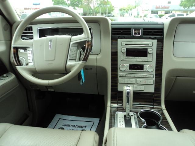 2008 Lincoln Navigator Unknown