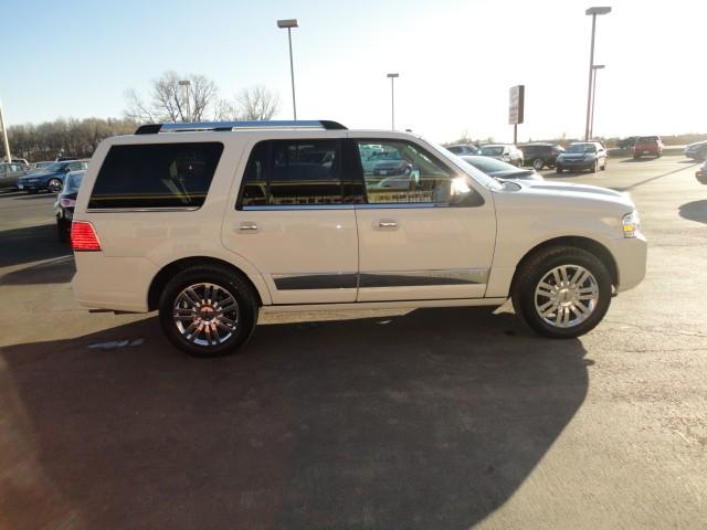 2008 Lincoln Navigator 4X2 LS
