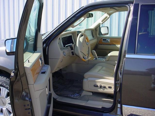 2008 Lincoln Navigator Xtreme EX CAB
