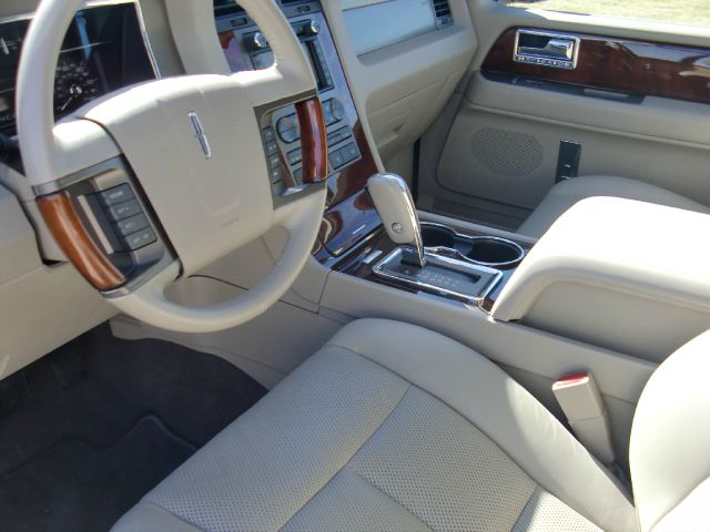 2011 Lincoln Navigator 4wd