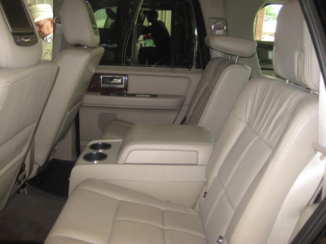 2011 Lincoln Navigator Unknown