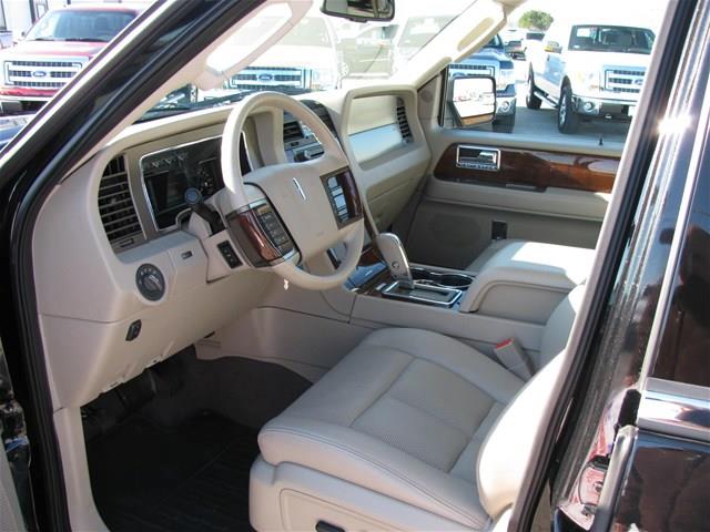 2012 Lincoln Navigator Unknown