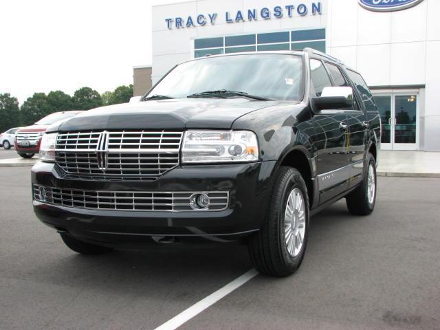 2013 Lincoln Navigator Base