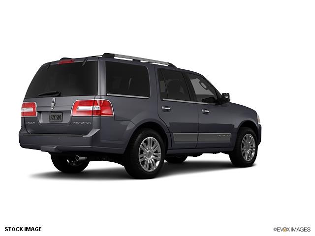 2013 Lincoln Navigator SE CREW CAB V8 AT