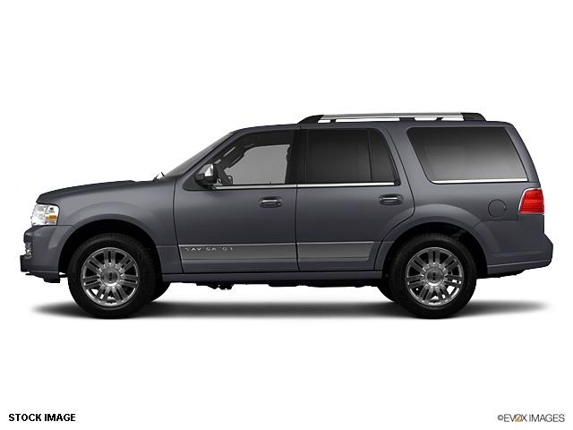 2013 Lincoln Navigator SE CREW CAB V8 AT