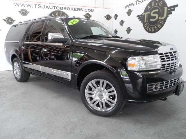 2007 Lincoln Navigator L Coupe