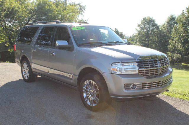 2008 Lincoln Navigator L Ram 3500 Diesel 2-WD