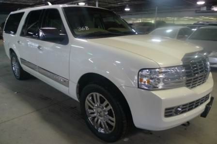 2008 Lincoln Navigator L Ram 3500 Diesel 2-WD