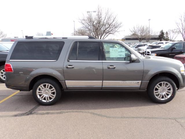 2012 Lincoln Navigator L Unknown