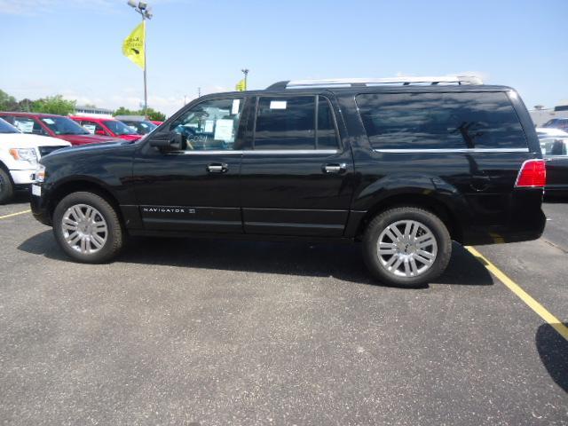 2013 Lincoln Navigator L ESi