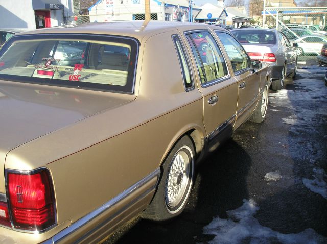 1990 Lincoln Town Car ZR-2 Extended Cab
