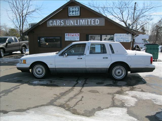 1993 Lincoln Town Car 5 Hatchback 4D