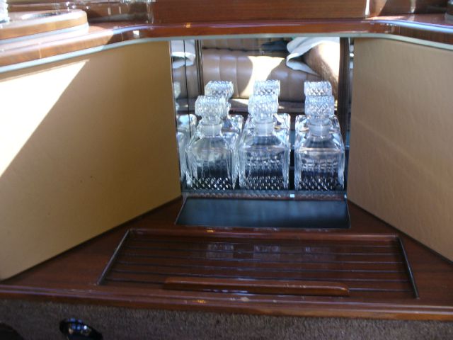 1994 Lincoln Town Car DOWN 4.9 WAC