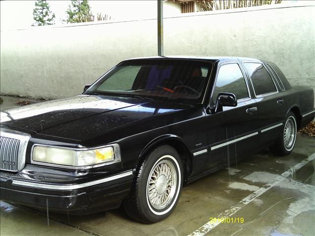 1995 Lincoln Town Car Unknown