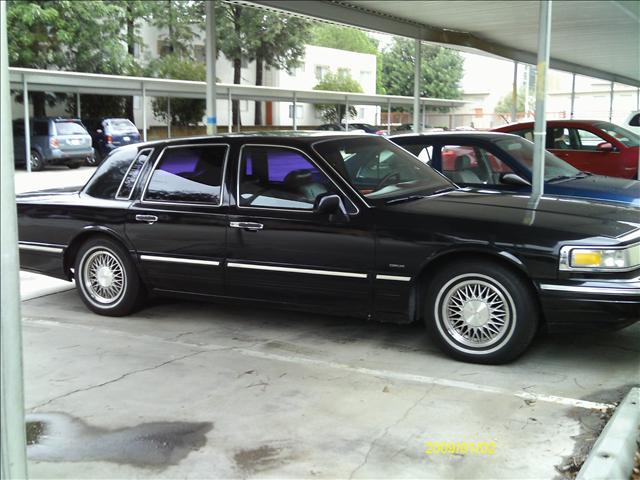 1995 Lincoln Town Car Unknown