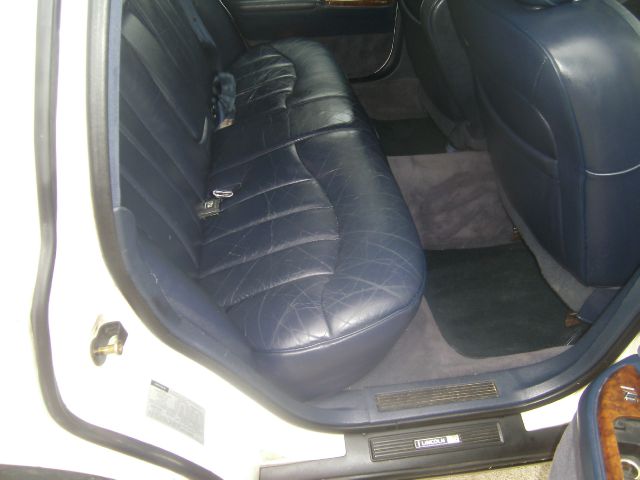 1995 Lincoln Town Car DOWN 4.9 WAC