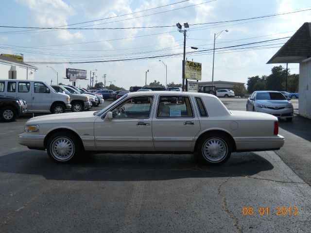 1996 Lincoln Town Car ZR-2 Extended Cab