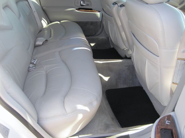 1997 Lincoln Town Car DOWN 4.9 WAC