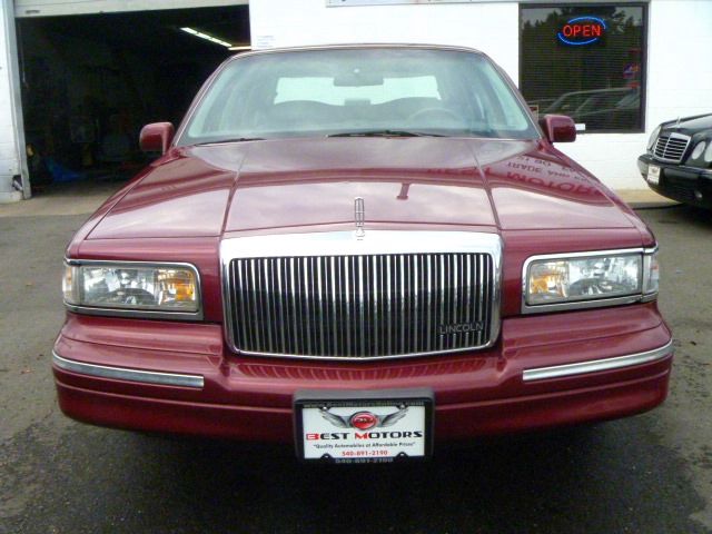 1997 Lincoln Town Car DOWN 4.9 WAC