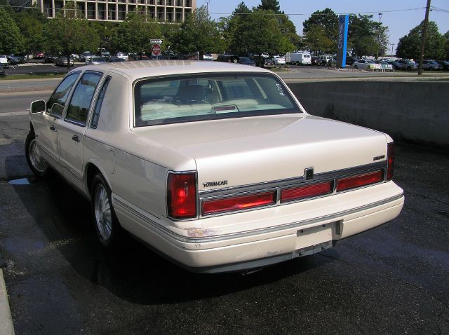 1997 Lincoln Town Car ZR-2 Extended Cab