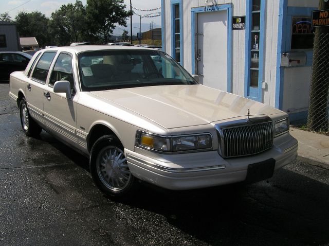 1997 Lincoln Town Car ZR-2 Extended Cab