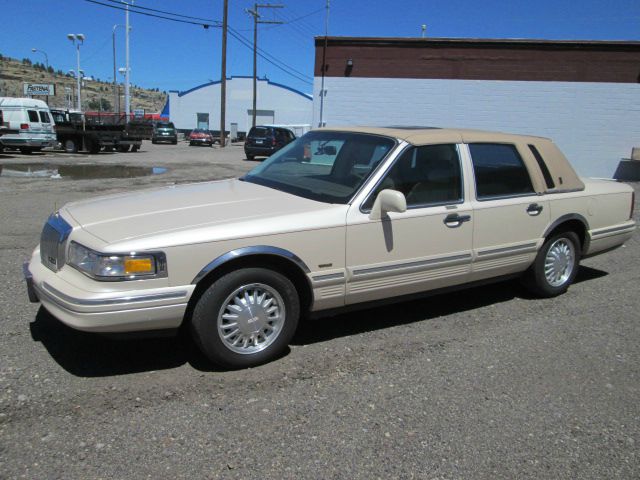1997 Lincoln Town Car ZR-2 Extended Cab