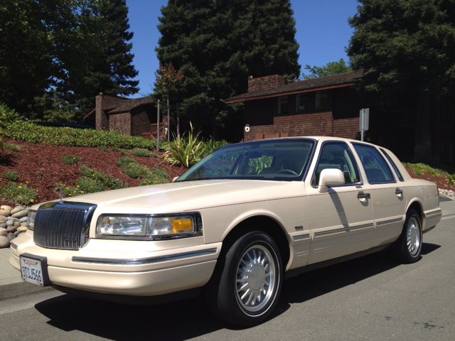 1997 Lincoln Town Car ZR-2 Extended Cab