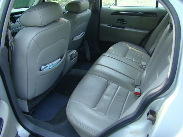 1998 Lincoln Town Car DOWN 4.9 WAC