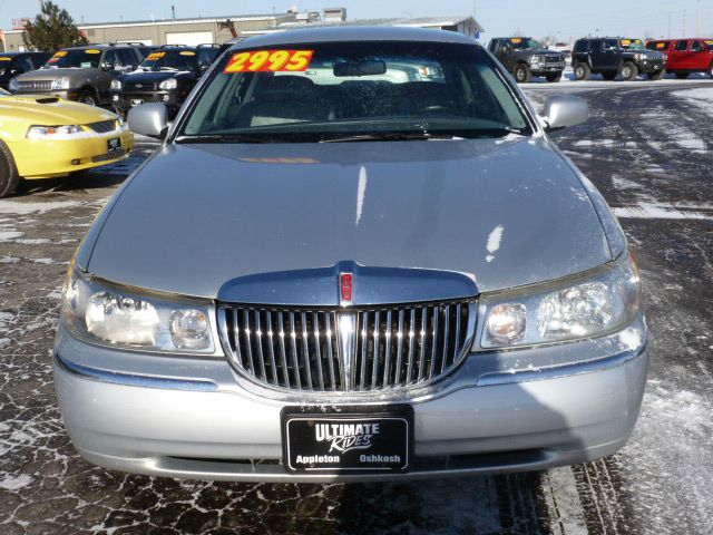 1998 Lincoln Town Car DOWN 4.9 WAC