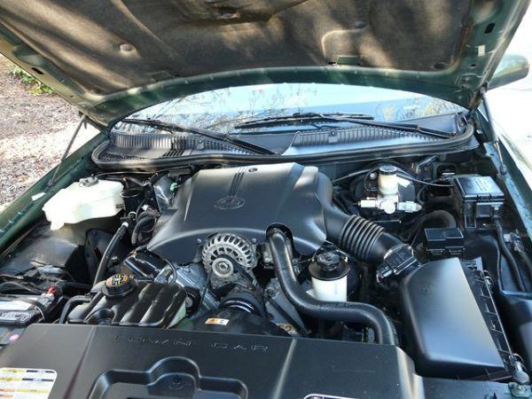 1998 Lincoln Town Car W/ RES